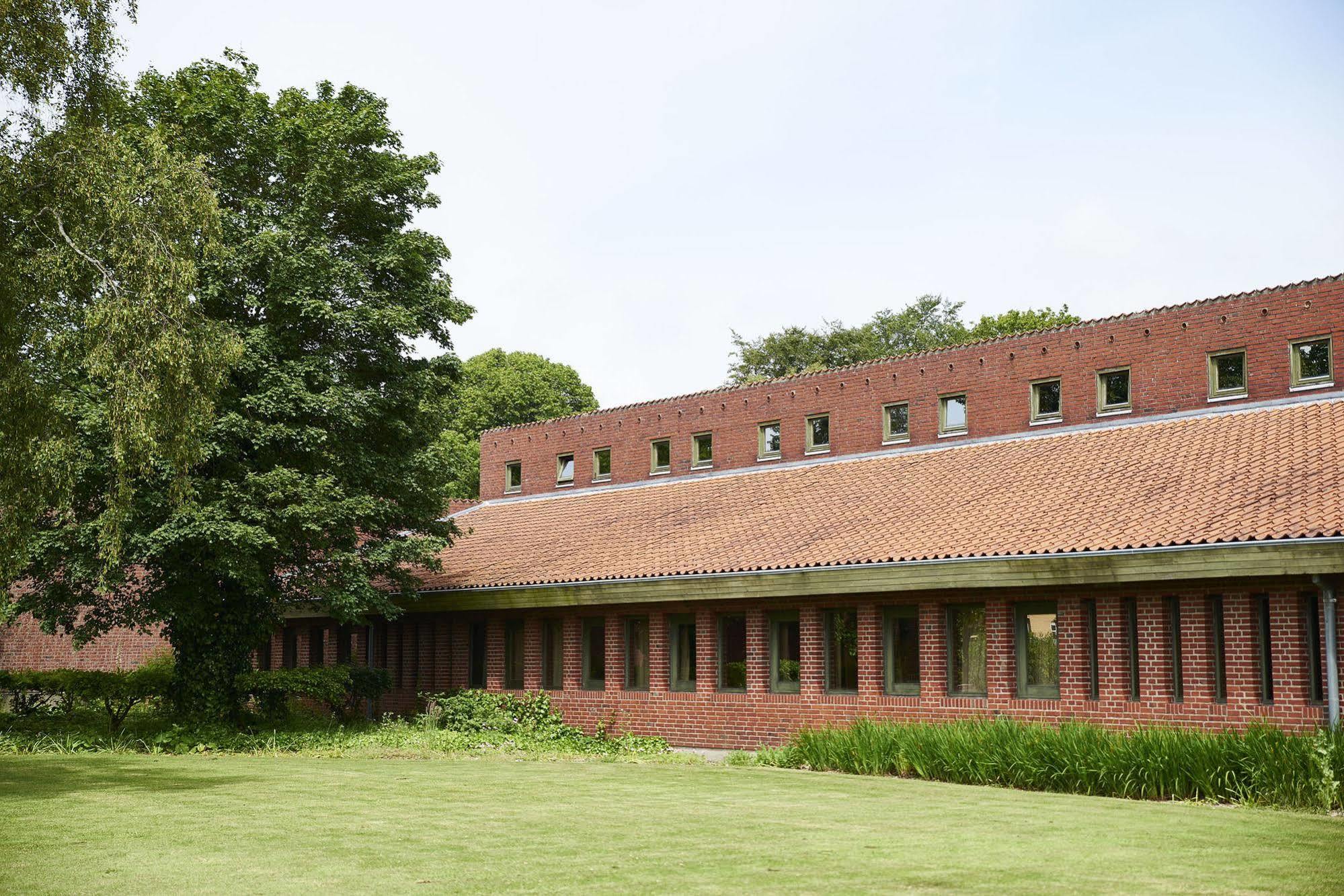 Koncepthotel Oksbøl Exteriér fotografie